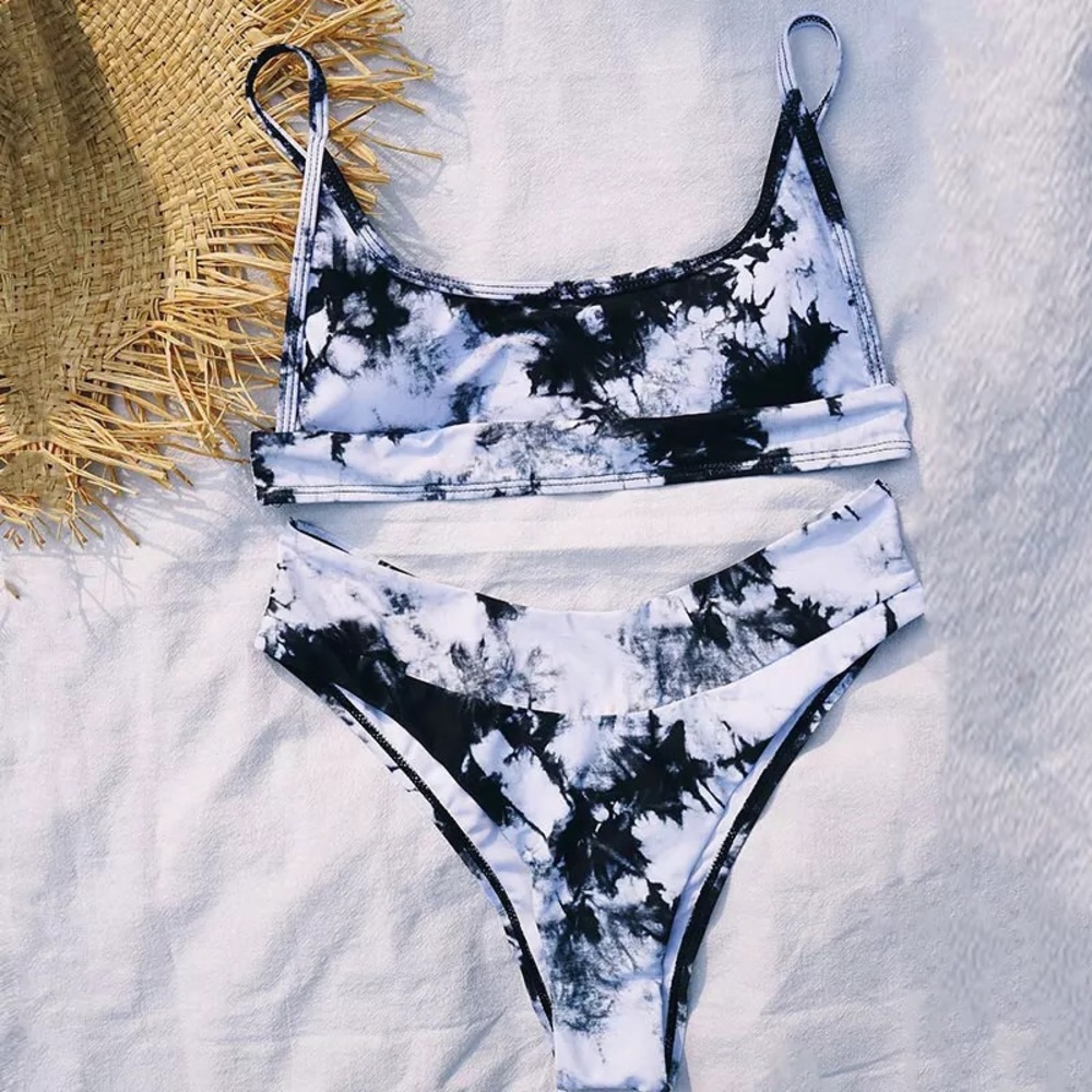 Blue Dye Printed Bikini Set - Picture 2 of 3